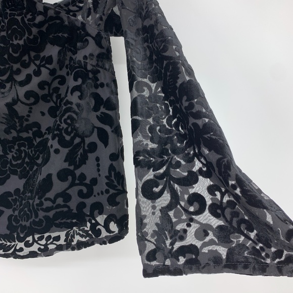 JOA blouse medium velvet high neck fringe keyhole - Picture 4 of 6